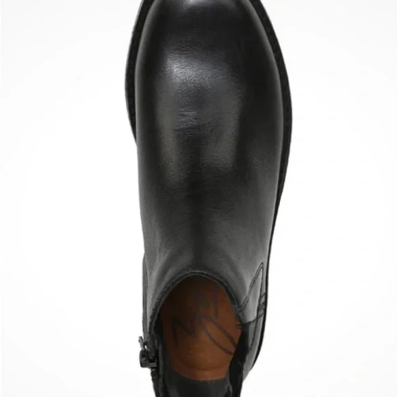 Zodiac Shiloh Black Leather Ankle Boots - Picture 4 of 7